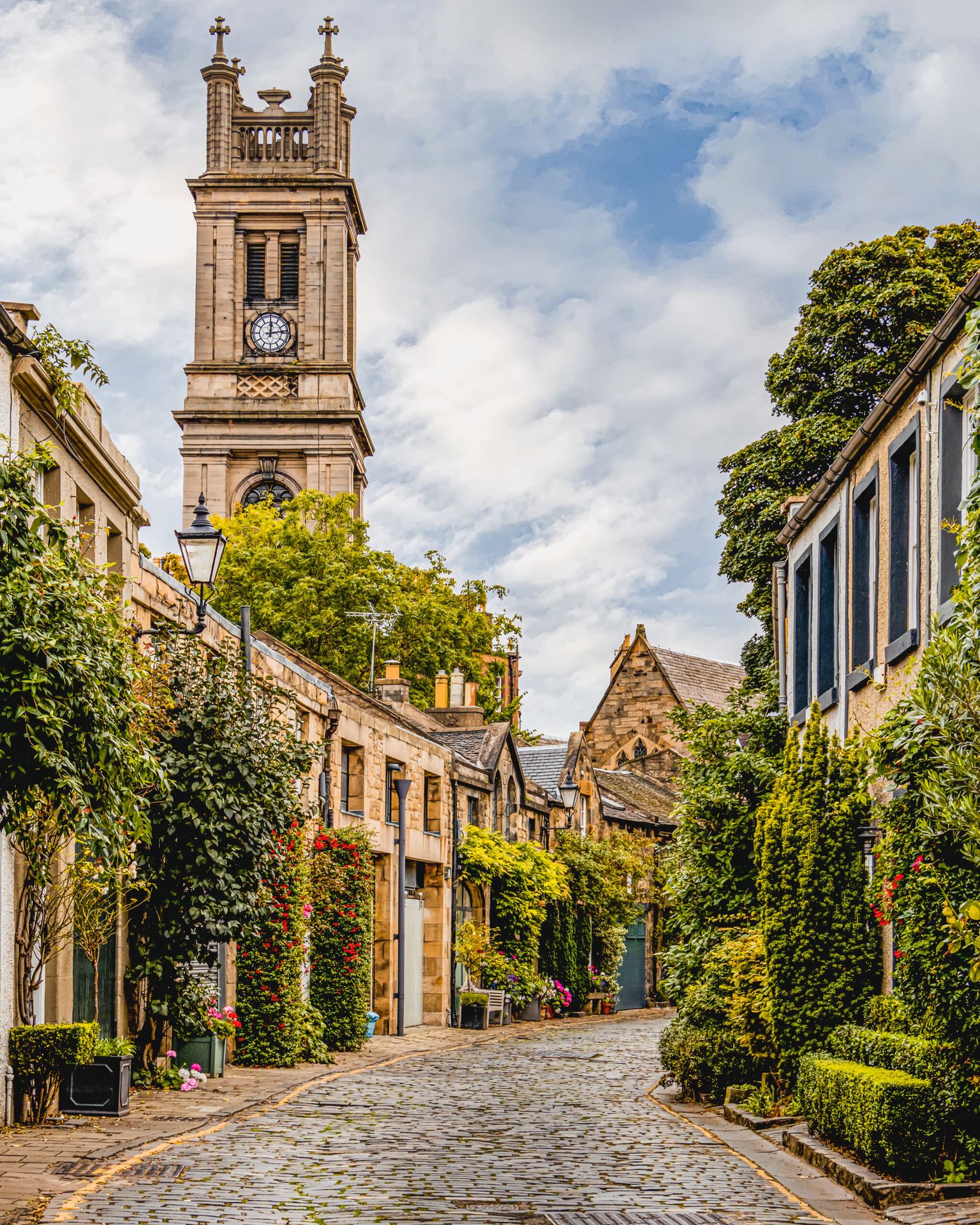Circus Lane Cobbled Street in Edinburgh Scotland